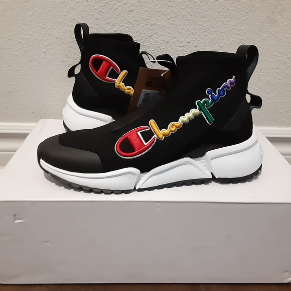 Champion - Picture 1 of 4